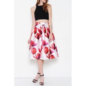 L'ATISTE Floral Full Midi A Line Skirt Size Small